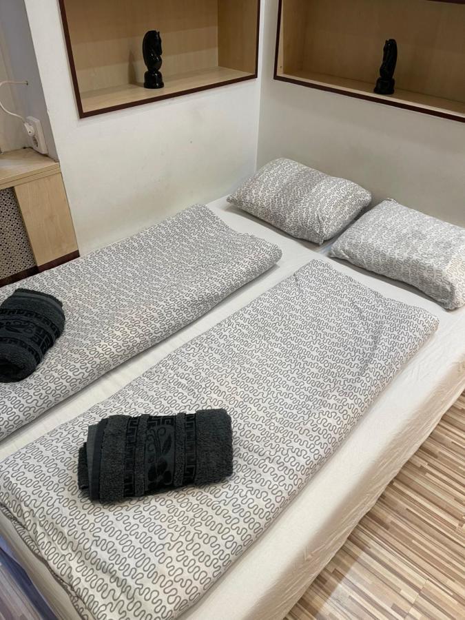 Pera Apartmant Apartment Будапеща Екстериор снимка